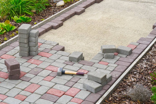 Best Residential Driveway Paver Services  in Shoh, IL